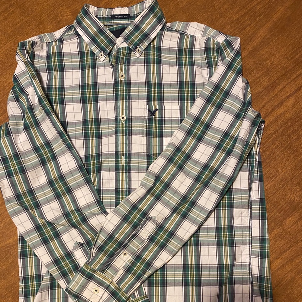 American Eagle button down